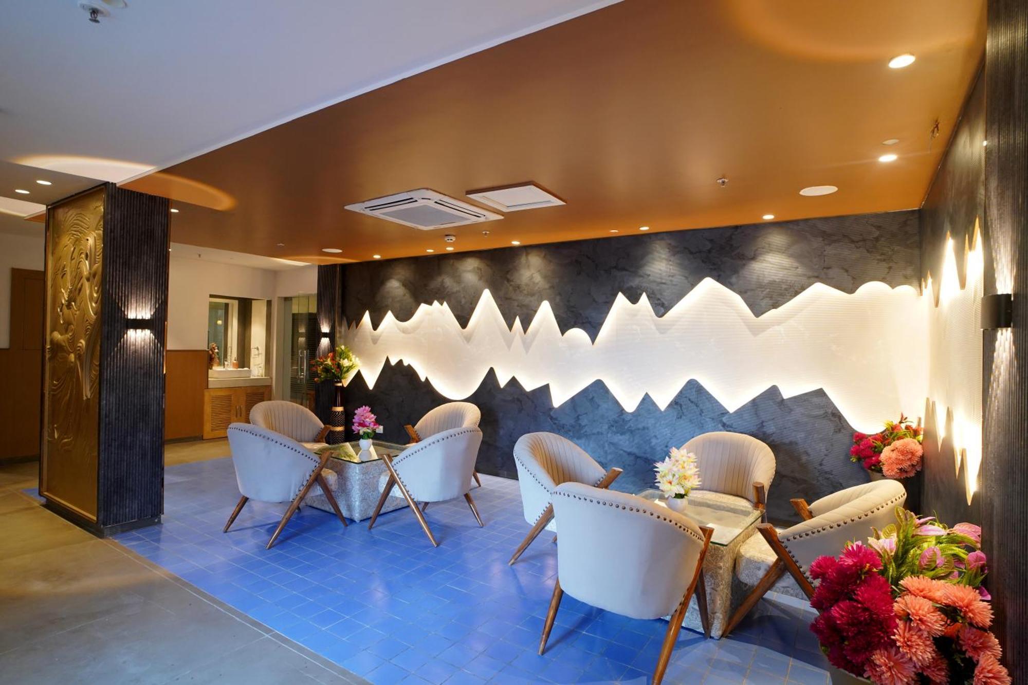 Hotel Sakura Gold 古尔冈 外观 照片