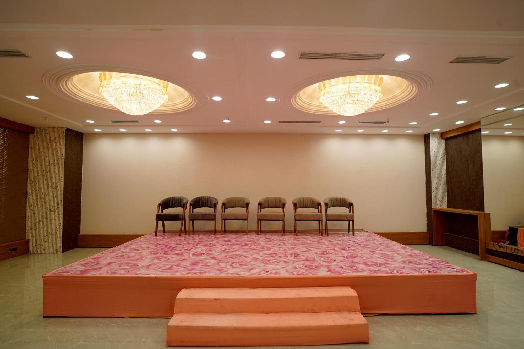 Hotel Sakura Gold 古尔冈 外观 照片
