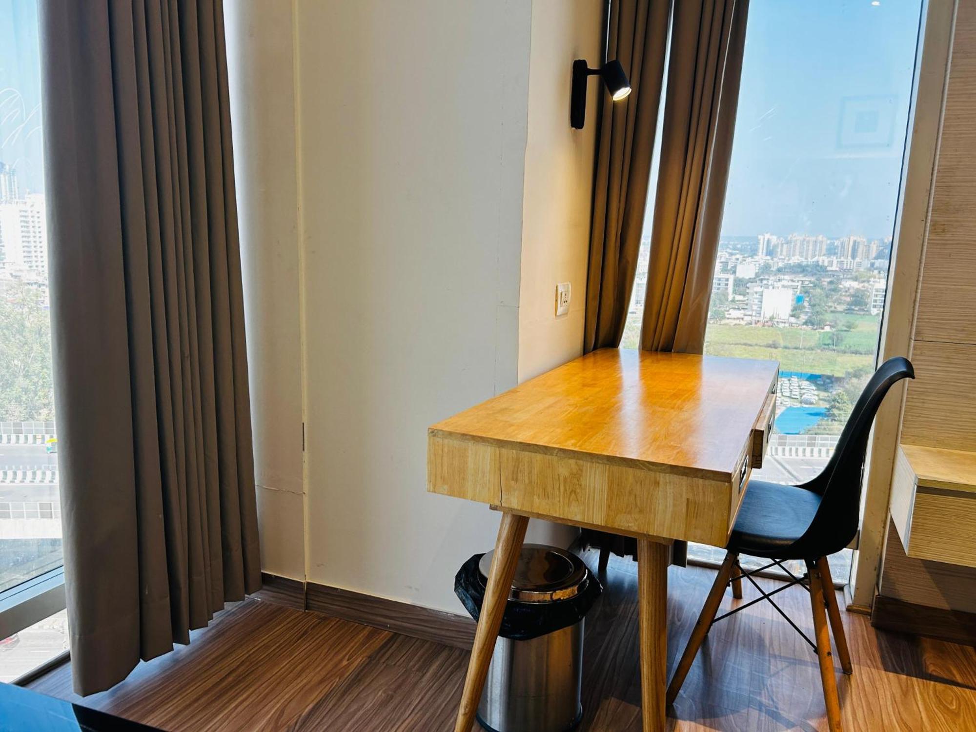 Hotel Sakura Gold 古尔冈 外观 照片