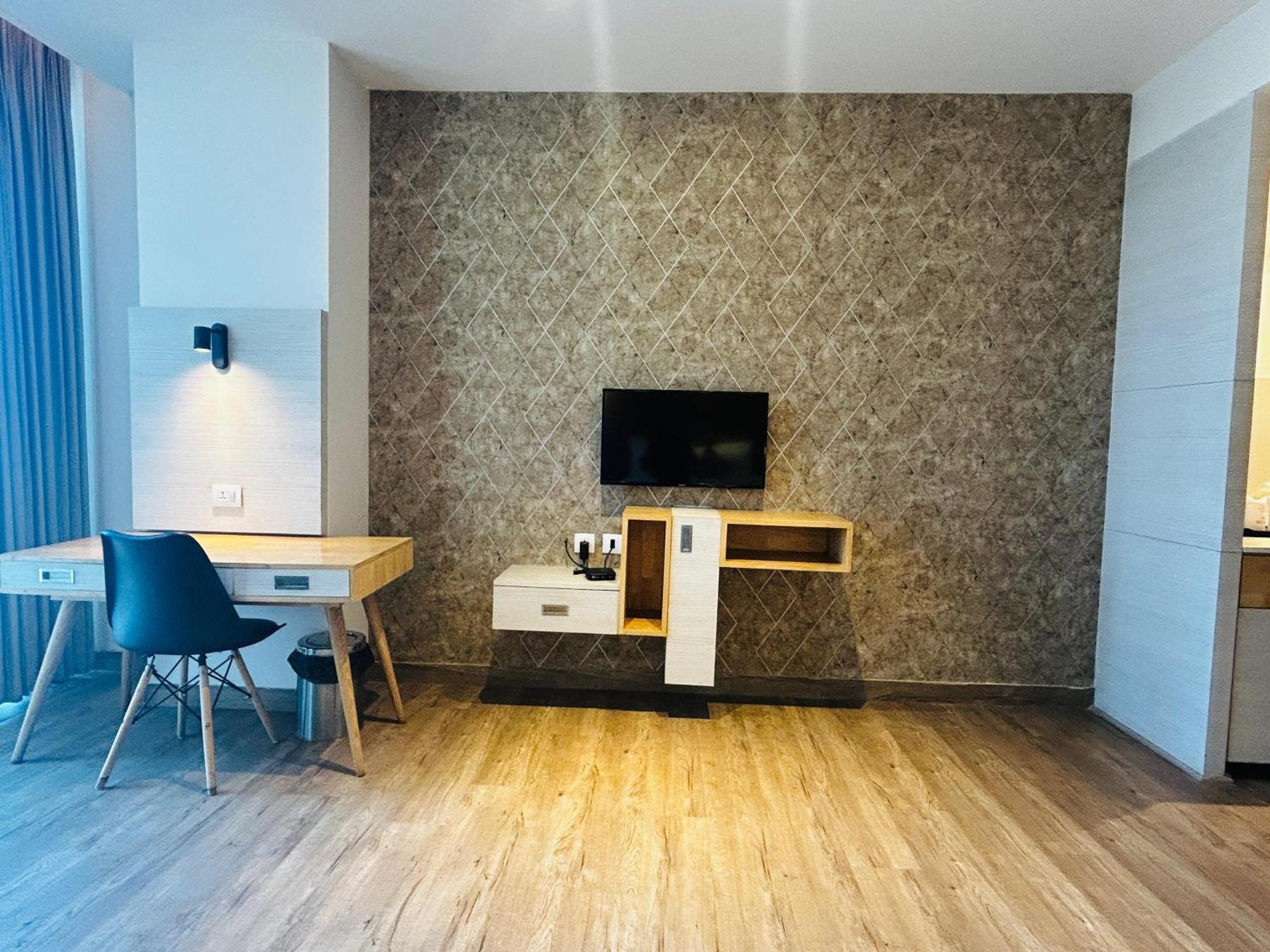 Hotel Sakura Gold 古尔冈 外观 照片